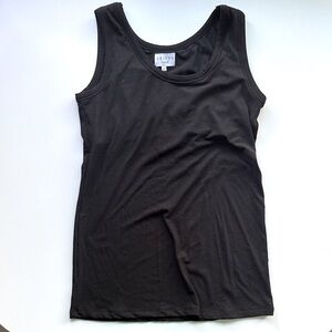 Skivys Femme Black Tank Top With Shelf Bra XL
